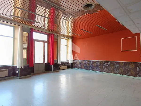 Local commercial 73 m²