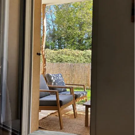T2 avec Jardin et Garage. Sans vis-à-vis