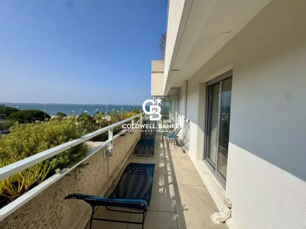 APPARTEMENT DE LUXE EN 1ERE LIGNE ARCACHON, VUE BASSIN PANORAMIQ
