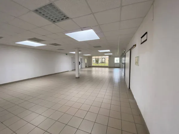 Bureaux 405 m²