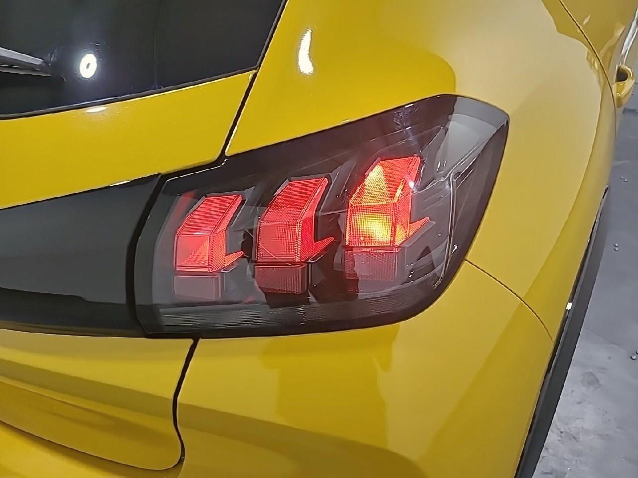 Peugeot 208 electrique 50 kwh 136ch style — photo 26