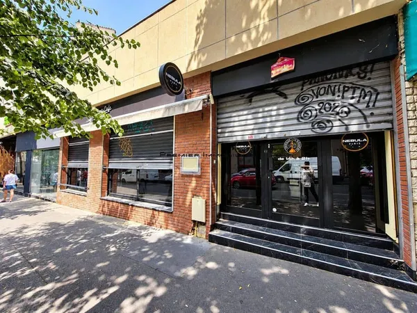 Local commercial 96 m²
