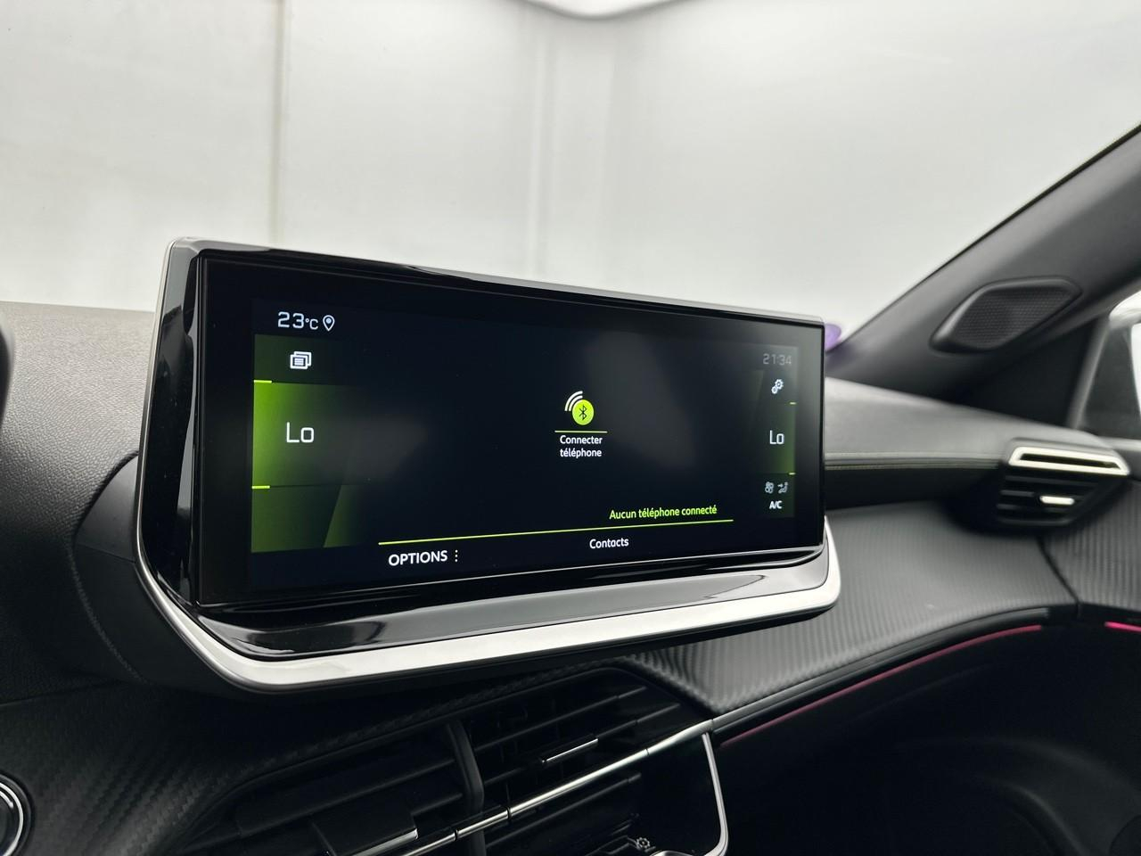 Peugeot 2008 puretech 130 s&s eat8 gt — photo 24