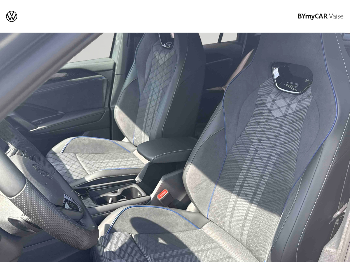 Volkswagen Tiguan 1.5 eTSI 150ch DSG7 — photo 11