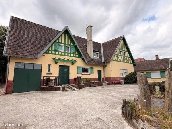 Propriété 9 pièces 255 m²