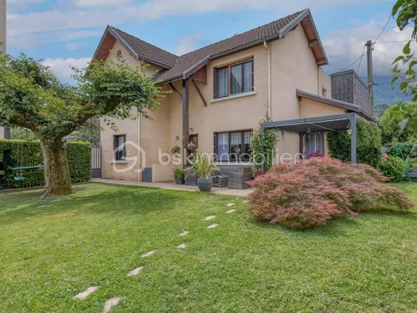 Maison 5 pièces 133 m²