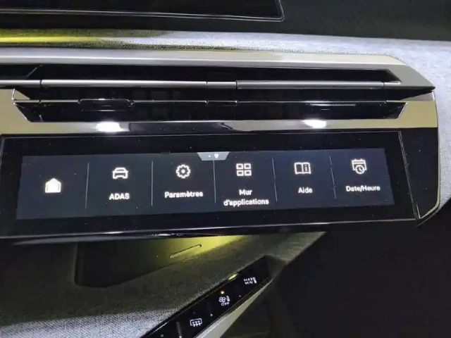 Peugeot 5008 hybrid 136 e-dcs6 — photo 59