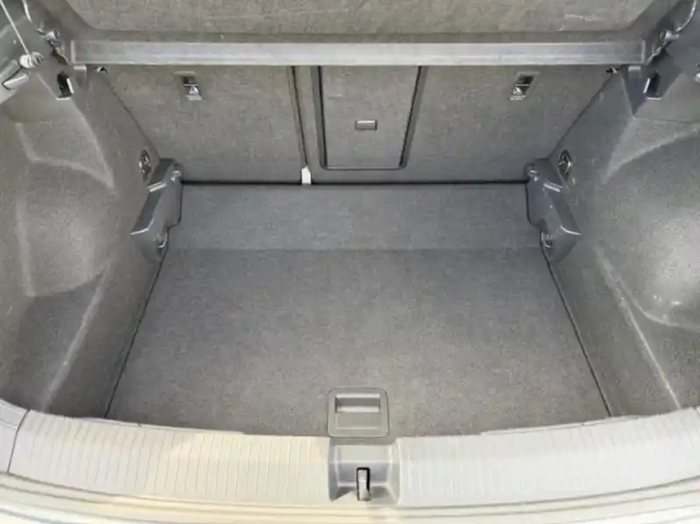 Volkswagen T-Roc 1.5 tsi evo2 150ch r-line dsg7 — photo 7