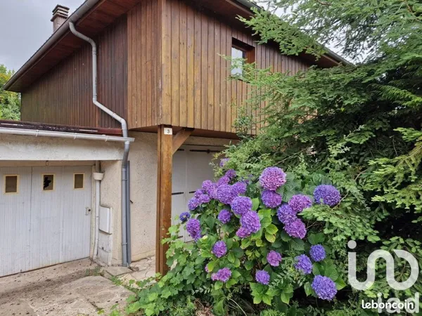 Maison familiale 8 pièces 176 m²