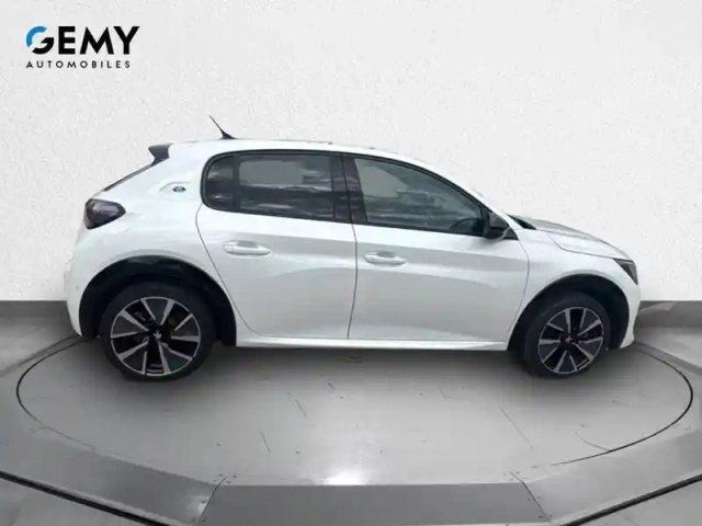 Peugeot 208 electrique 50 kwh 136ch — photo 4