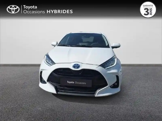 Toyota Yaris 116h design 5p my22 — photo 3