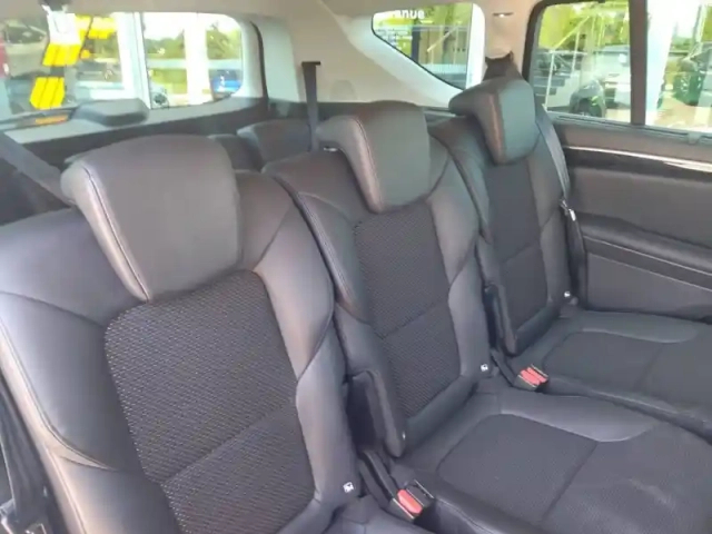 Renault Espace blue dci 160 edc — photo 9