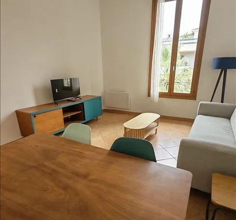 Appartement - 2ème étage - 53,01 m2 - 2 pièces - Meublé
