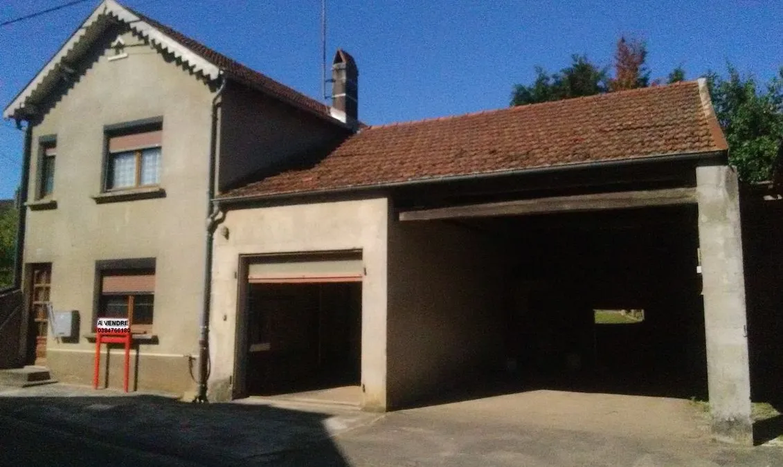 Photo 1