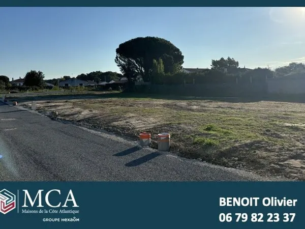 Terrain 384 m²