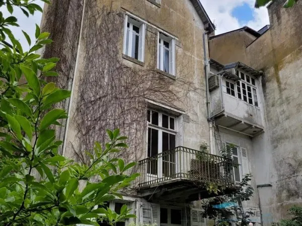 Maison 280 m²