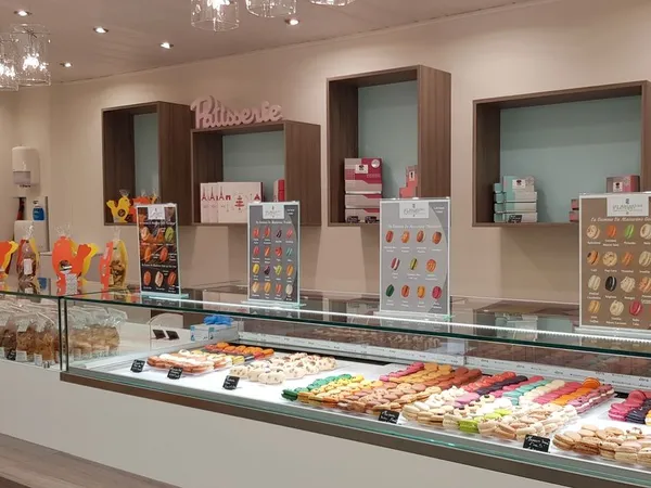 Stand pâtisserie Halles de Nîmes