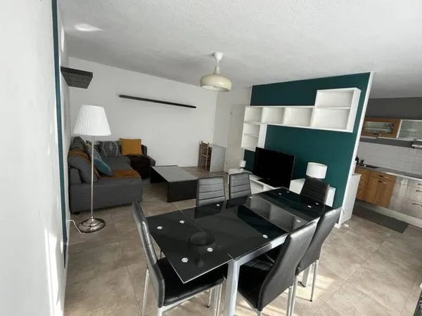 Chambre dispo dans belle coloc 65m² avec parking