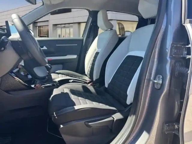Citroën C3 1.2 turbo 100ch max — photo 9