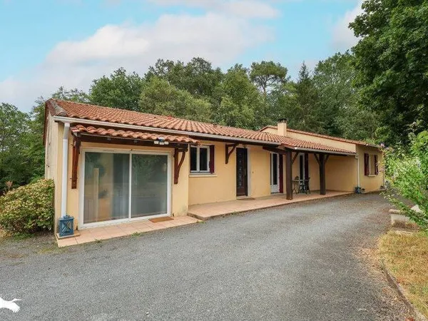 Maison de plain-pied 7 pièces 135 m²