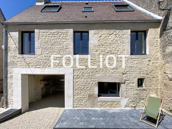 A vendre ! Coup de coeur à Falaise ! Superbe maison en pierre entièrement rénovée