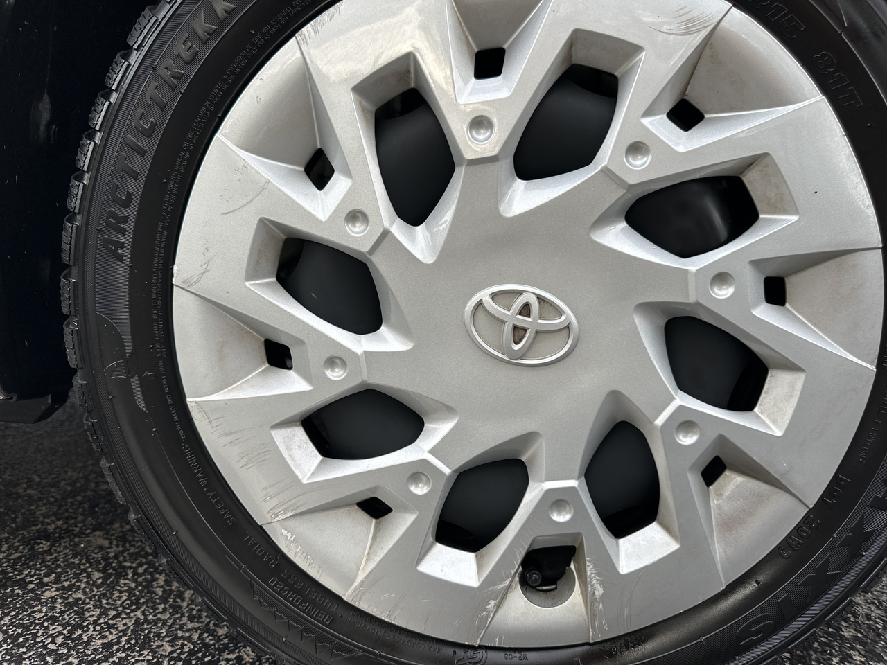 Toyota Aygo 1.0 VVT-i — photo 26