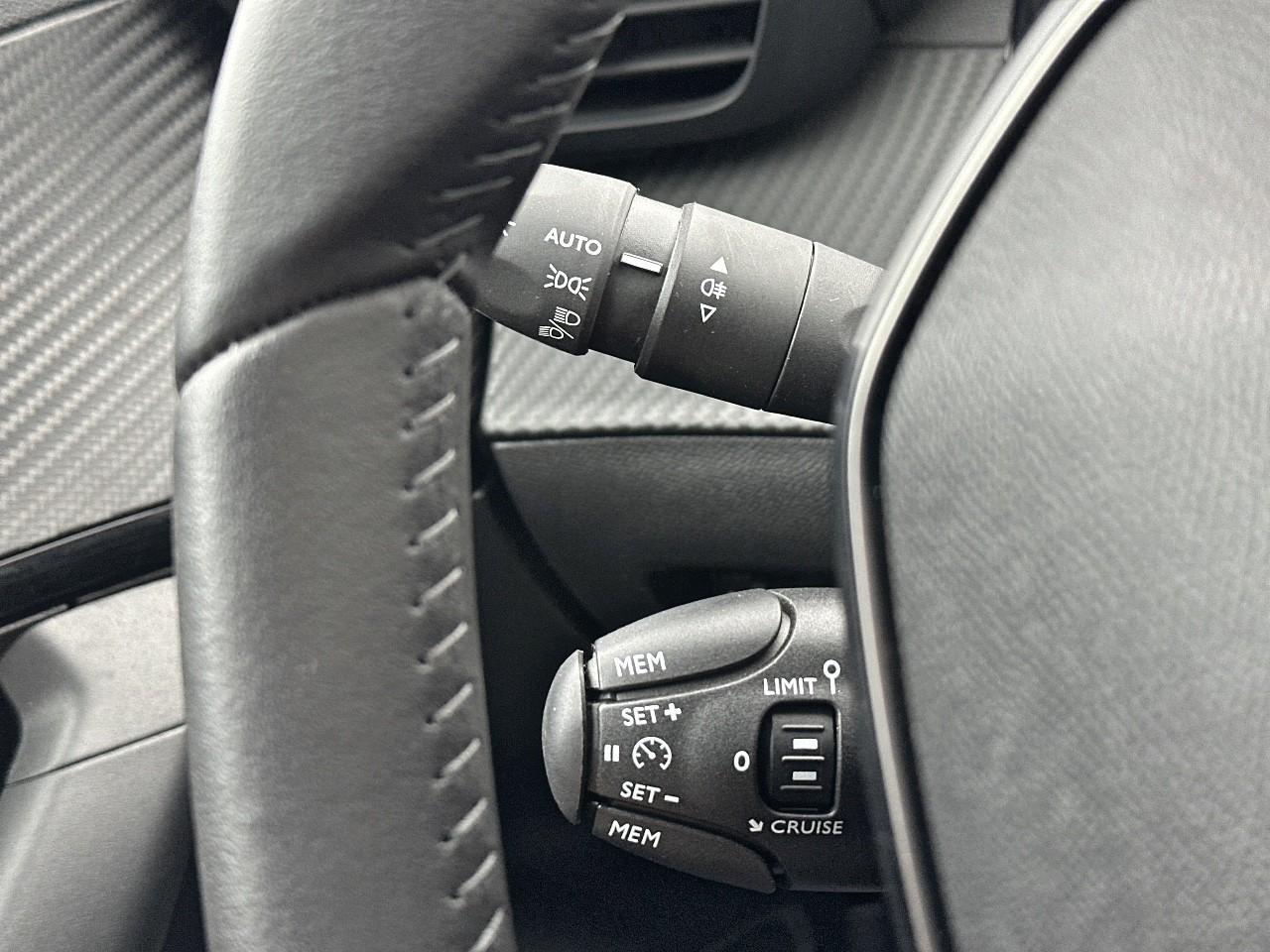 Peugeot 2008 100 s&s bvm6 style — photo 17