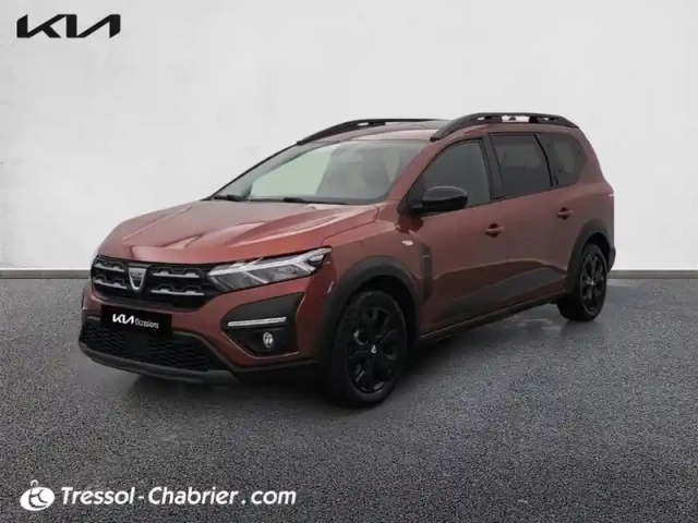 Dacia Jogger eco-g 100 7 places sl extreme — photo 1