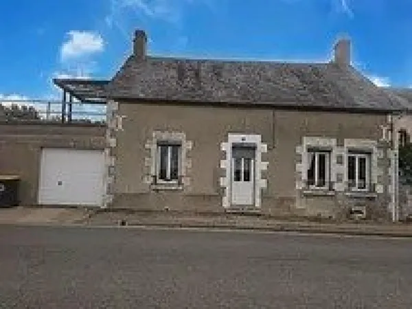Maison de 120m2 sur un terrain de 700m2 à Jars