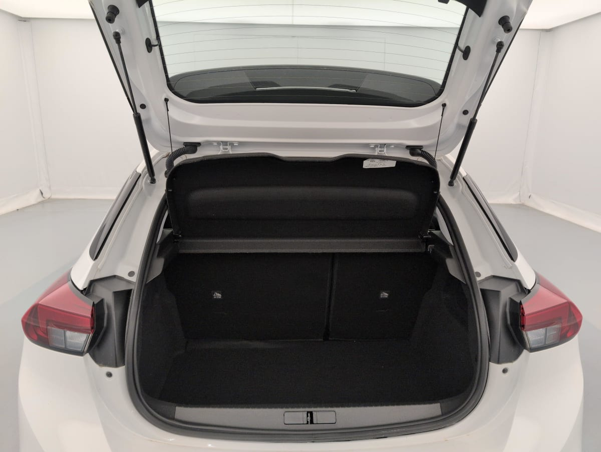 Opel Corsa — photo 11