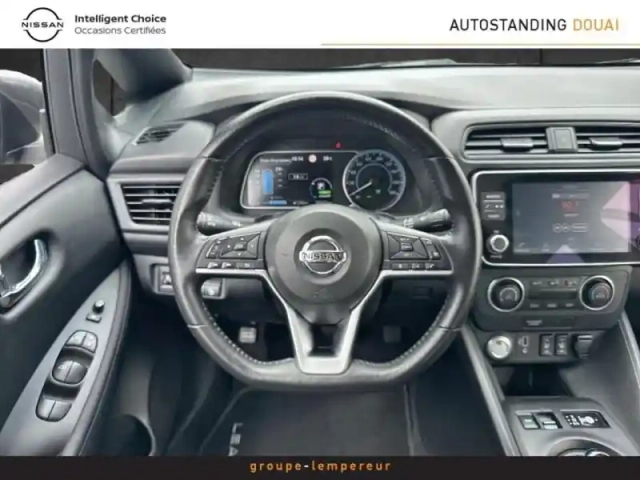 Nissan Leaf 150ch 40kwh acenta 21.5 — photo 12