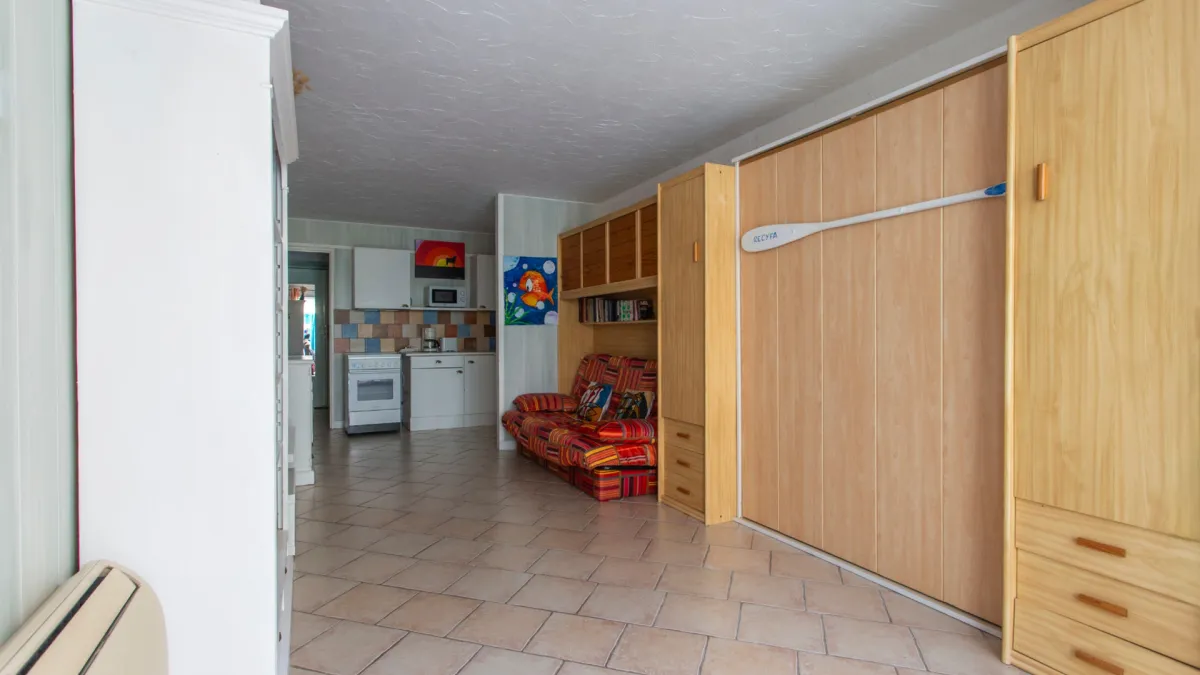 Photo 6