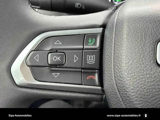 Jeep Renegade 1.5 turbo t4 130 ch bvr7 e-hybrid — photo 36
