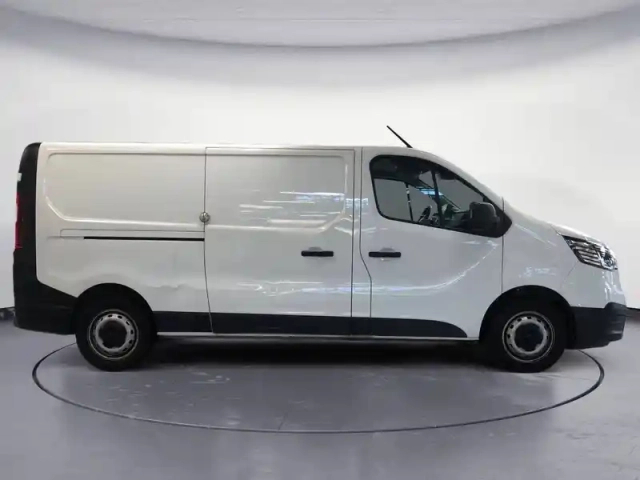 Renault Trafic fgn l2h1 3000 kg blue dci 130 — photo 8