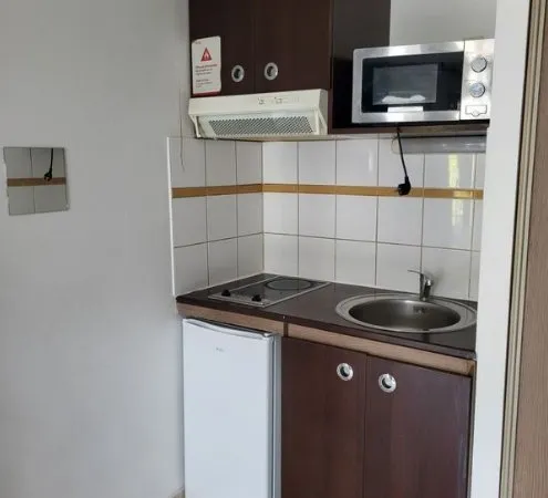 Studio / 25m² / Le Vésinet-Centre (RER A)