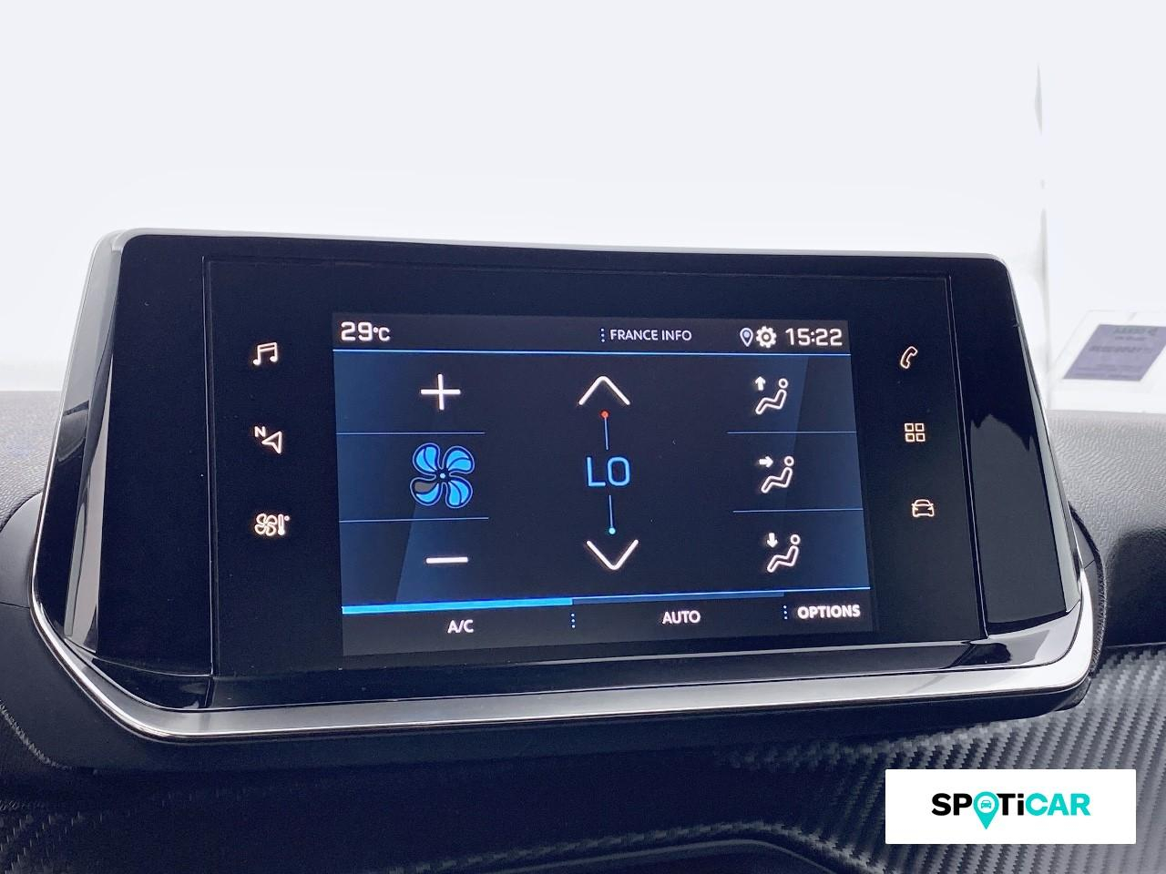Peugeot 2008 1.2 puretech 130ch s&s allure eat8 — photo 13