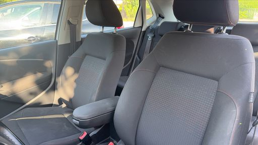 Volkswagen Polo 1.4 TDI 90 DSG7 - Match – 2017 – 122541 km – Diesel – Boîte Automatique — photo 17