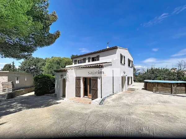 VILLA T5 calme et lumineuse