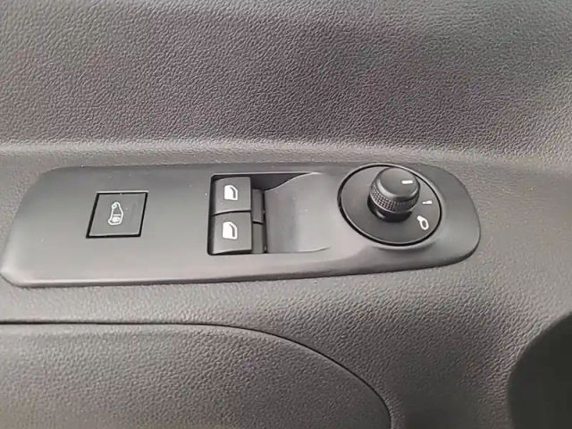 Citroën Berlingo van taille m 650kg bluehdi 130 s&amp;s bvm6 — photo 22