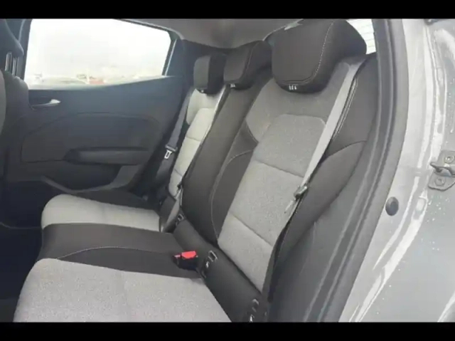 Renault Clio 1.5 dci 100ch evolution - 25 — photo 5