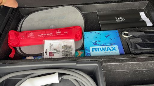 Peugeot 3008 1.6 Hybrid 225 e-EAT8 - Allure – 2021 – 89173 km – Hybride rechargeable – Boîte Automatique — photo 19