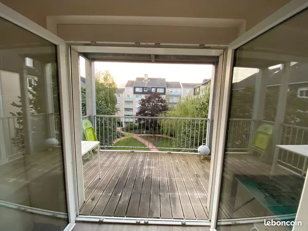 Appartement T1 bis meublé 37 m2. Balcon. Parking