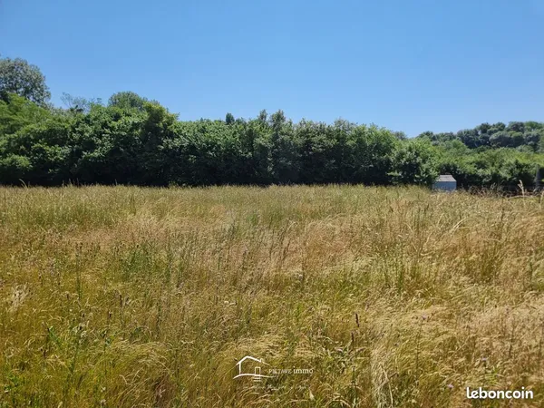 Terrain 967 m² Sanxay