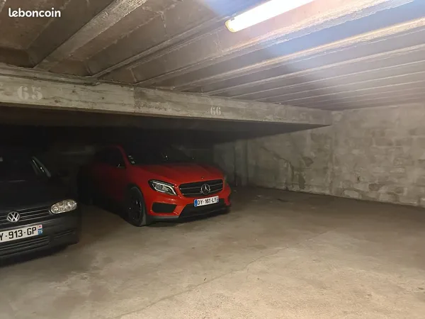 Place de Parking Jourdain / Pyrénées / Buttes Chaumont