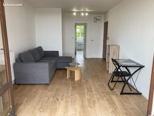 Studio meublé proche IUT