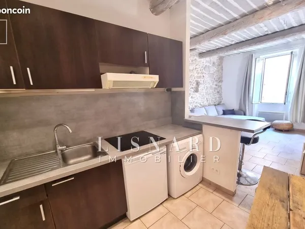Studio 1 pièce 23 m²