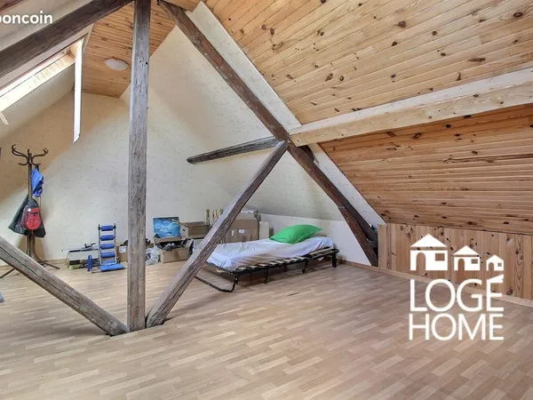 Maison 5 pièces 104 m²