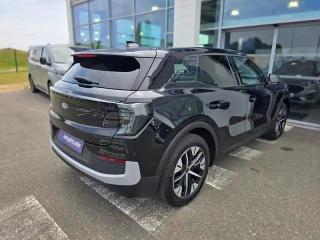 Ford Explorer 286ch extended range 79kwh select rwd — photo 5