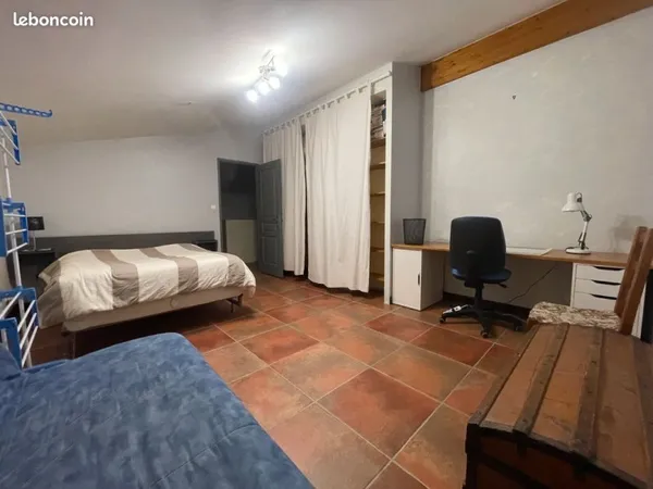 Chambre 20 M2 pour etudiant/alternant-Place de parking-Wifi-Prix TTC 450 (Loyer, charges locatives, 
