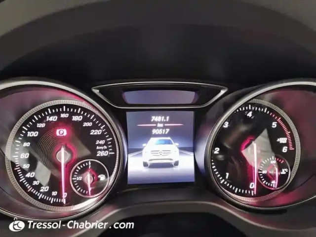 Mercedes Gla classe  220 d 4-matic fascination 7-g dct a — photo 21